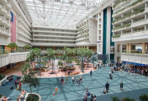 Orlando International Airport (MCO) .
